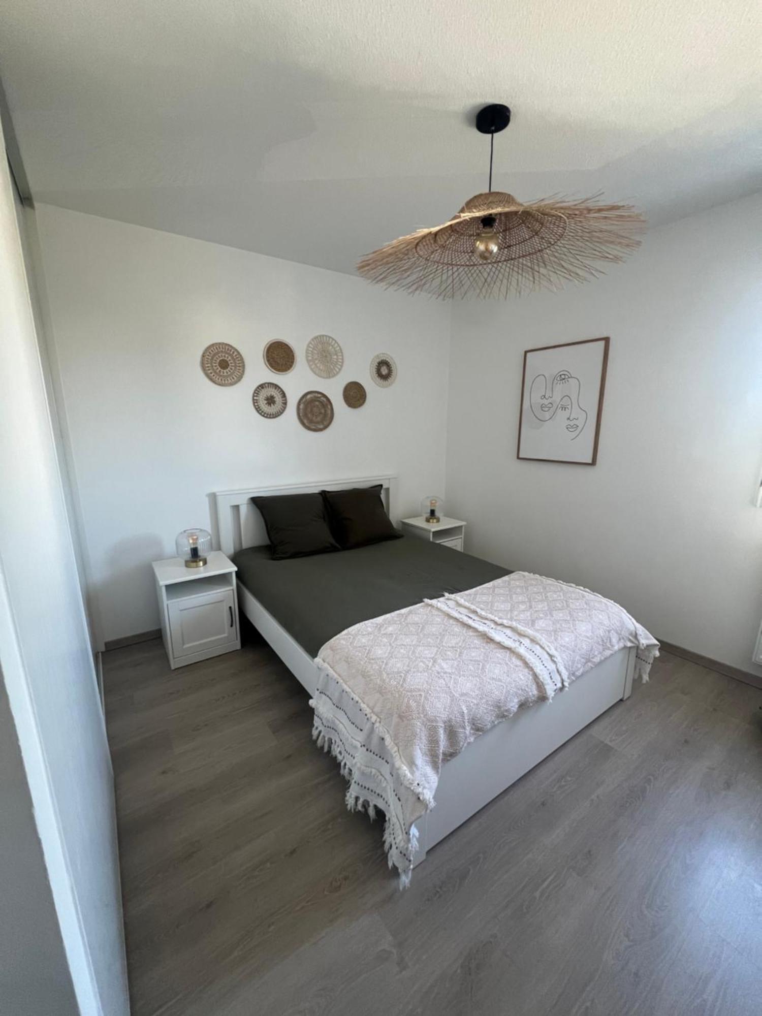 T3 Labenne Capacite 6 Couchages 10Min De La Plage Luaran gambar